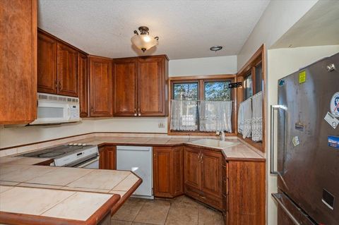 Tiny photo for 3605 Minnesota Ave, Duluth, MN 55802 (MLS # 6122949)