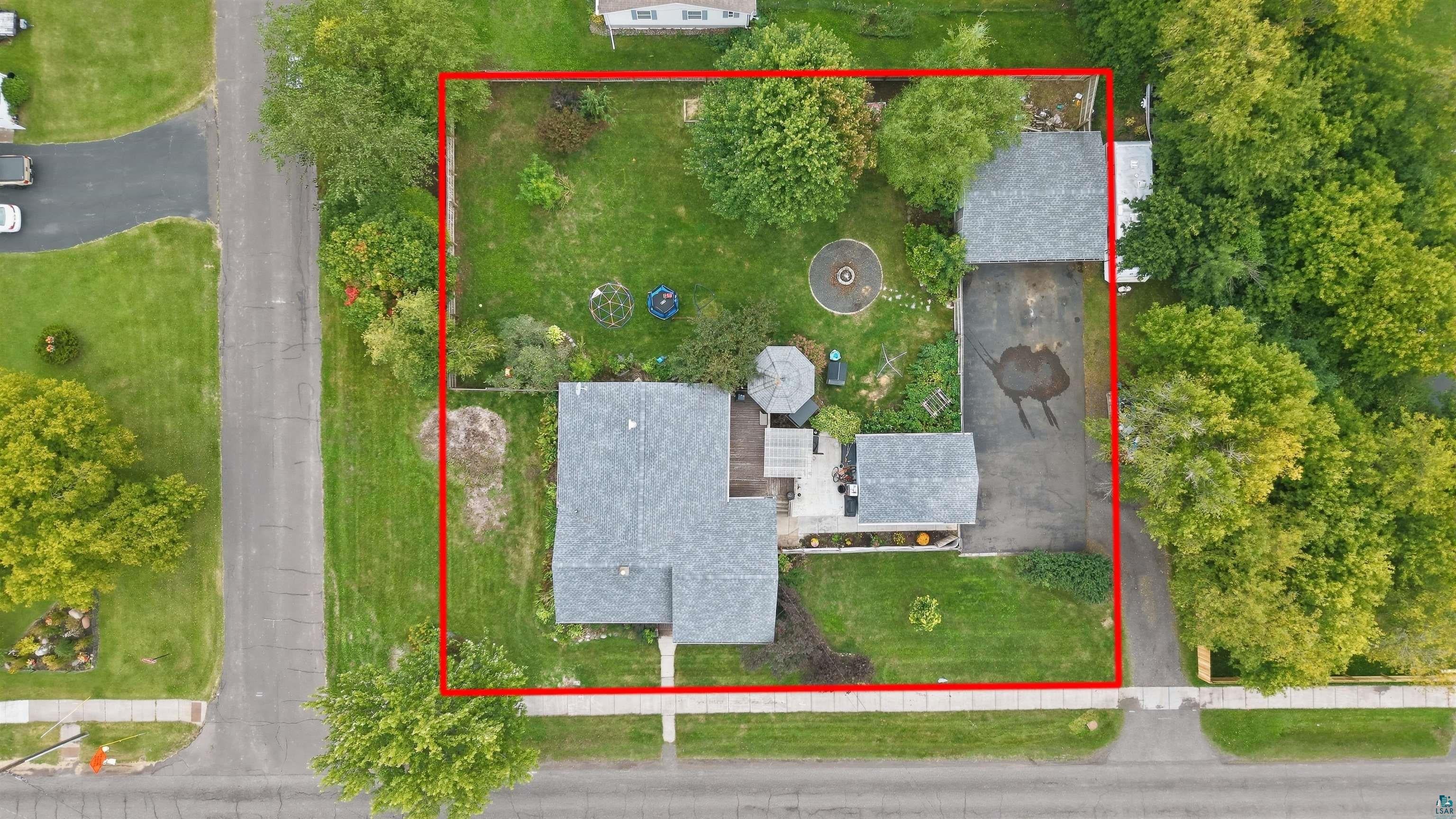 1002 Catlin Ave