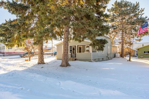 Tiny photo for 346 E Pattison St, Ely, MN 55731 (MLS # 6123257)