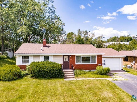 Tiny photo for 3131 Chambersburg Ave, Duluth, MN 55811 (MLS # 6126927)