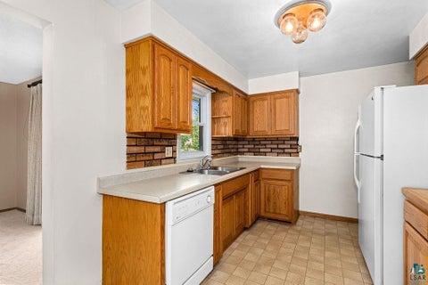 Tiny photo for 3131 Chambersburg Ave, Duluth, MN 55811 (MLS # 6126927)