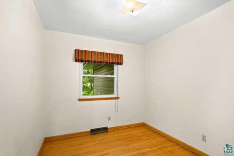 Tiny photo for 3131 Chambersburg Ave, Duluth, MN 55811 (MLS # 6126927)