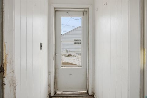 Tiny photo for 726 Summitt St, Eveleth, MN 55734 (MLS # 6124023)