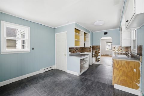 Tiny photo for 726 Summitt St, Eveleth, MN 55734 (MLS # 6124023)