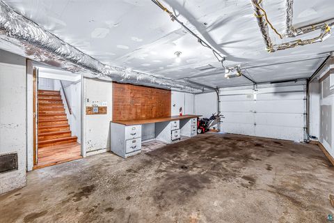 Tiny photo for 1319 Brainerd Ave, Duluth, MN 55811 (MLS # 6126780)