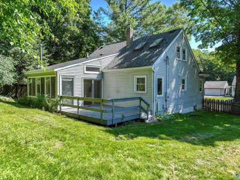 Tiny photo for 1319 Brainerd Ave, Duluth, MN 55811 (MLS # 6126780)