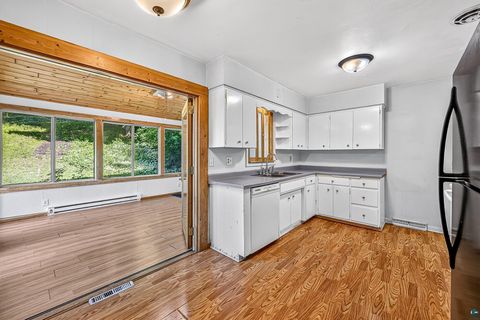 Tiny photo for 1319 Brainerd Ave, Duluth, MN 55811 (MLS # 6126780)