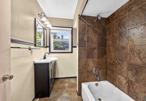 Tiny photo for 1319 Brainerd Ave, Duluth, MN 55811 (MLS # 6126780)