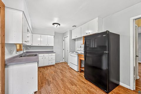 Tiny photo for 1319 Brainerd Ave, Duluth, MN 55811 (MLS # 6126780)