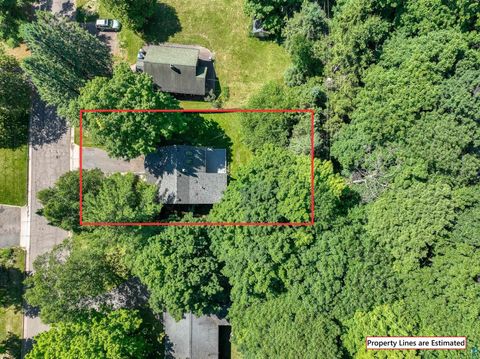 Tiny photo for 1319 Brainerd Ave, Duluth, MN 55811 (MLS # 6126780)