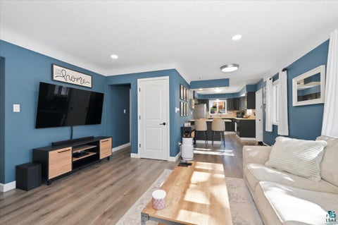 Tiny photo for 128 E Mankato St, Duluth, MN 55803 (MLS # 6128391)