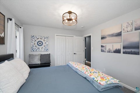 Tiny photo for 128 E Mankato St, Duluth, MN 55803 (MLS # 6128391)
