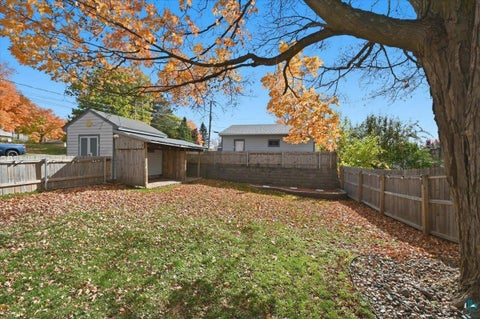 Tiny photo for 128 E Mankato St, Duluth, MN 55803 (MLS # 6128391)