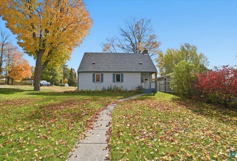 Tiny photo for 128 E Mankato St, Duluth, MN 55803 (MLS # 6128391)