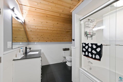 Tiny photo for 128 E Mankato St, Duluth, MN 55803 (MLS # 6128391)