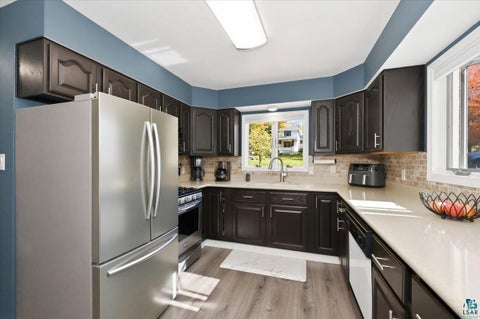 Tiny photo for 128 E Mankato St, Duluth, MN 55803 (MLS # 6128391)
