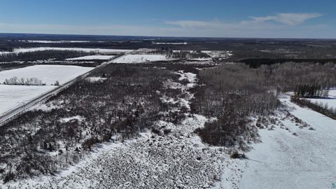 Tiny photo for 2865 Lund Rd, Kettle River, MN 55757 (MLS # 6123989)