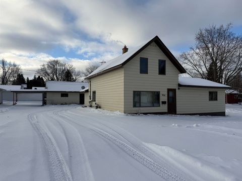 Tiny photo for 609 NW 8th St, Chisholm, MN 55719 (MLS # 6123103)