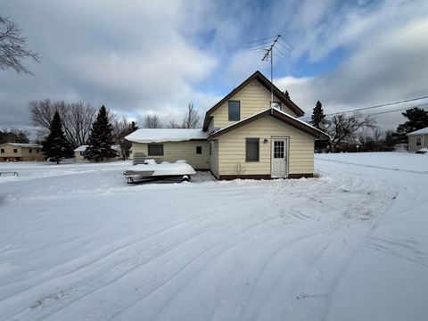 Tiny photo for 609 NW 8th St, Chisholm, MN 55719 (MLS # 6123103)
