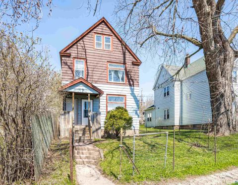 Tiny photo for 419 E 5th St, Duluth, MN 55805 (MLS # 6125068)