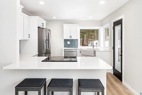 Tiny photo for 555 Park St, Duluth, MN 55803 (MLS # 6124282)