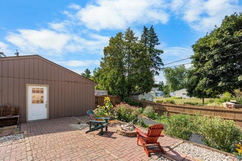 Tiny photo for 4214 Robinson St, Duluth, MN 55804 (MLS # 6127826)