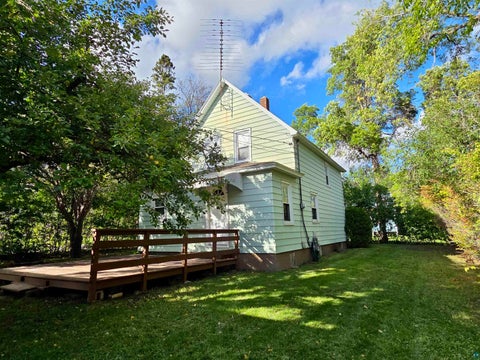 Tiny photo for 117 W Virginia Ave, Gilbert, MN 55741 (MLS # 6128016)