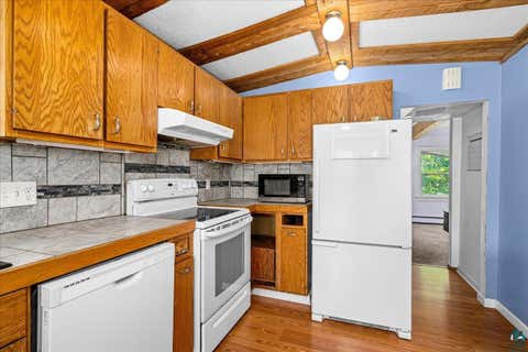 Tiny photo for 4928 Tioga St, Duluth, MN 55804 (MLS # 6127332)