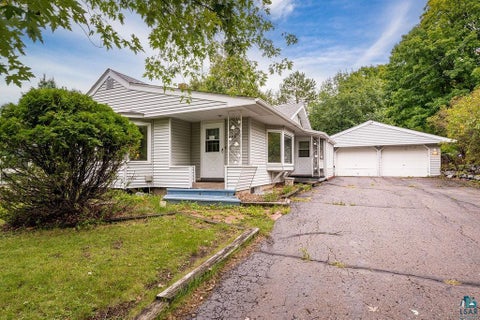 Photo of 4016 Allendale Ave, Duluth, MN 55803 (MLS # 6127746)