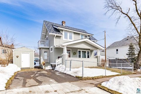 Photo of 5811 Cody St, Duluth, MN 55807 (MLS # 6123908)