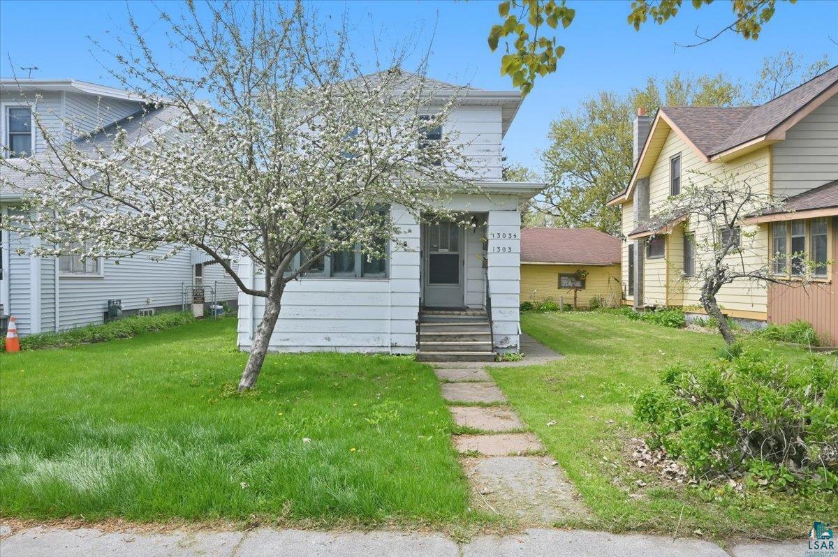1303 Baxter Ave