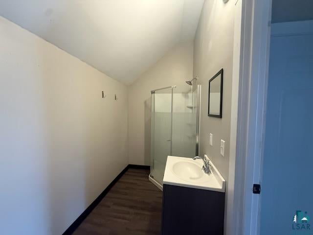 323 14th Ave W