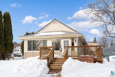 Photo of 4405 Cooke St, Duluth, MN 55804 (MLS # 6123816)