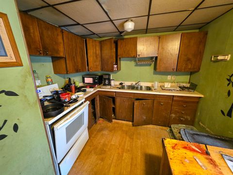 Tiny photo for 10 S 58th Ave W Ave, Duluth, MN 55807 (MLS # 6123293)
