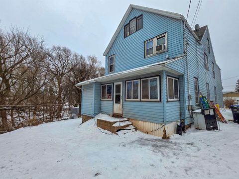 Tiny photo for 10 S 58th Ave W Ave, Duluth, MN 55807 (MLS # 6123293)