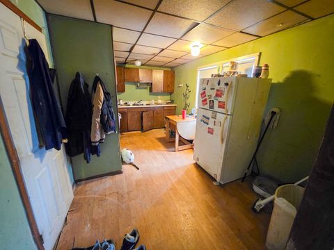 Tiny photo for 10 S 58th Ave W Ave, Duluth, MN 55807 (MLS # 6123293)