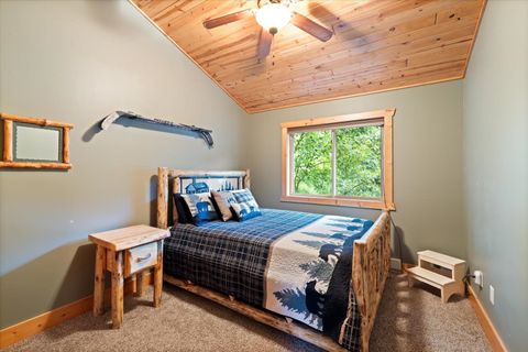 Tiny photo for 140 Patriots Way, Hoyt Lakes, MN 55750 (MLS # 6123405)