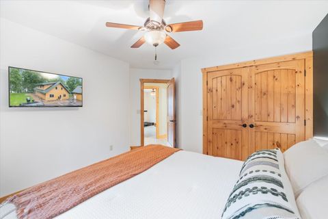 Tiny photo for 140 Patriots Way, Hoyt Lakes, MN 55750 (MLS # 6123405)