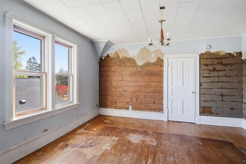 Tiny photo for 911 10th Ave, Two Harbors, MN 55616 (MLS # 6128402)