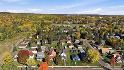 Tiny photo for 911 10th Ave, Two Harbors, MN 55616 (MLS # 6128402)