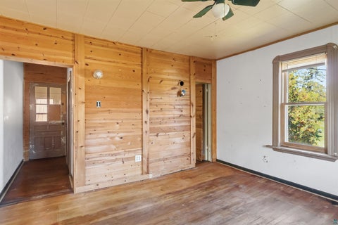 Tiny photo for 911 10th Ave, Two Harbors, MN 55616 (MLS # 6128402)