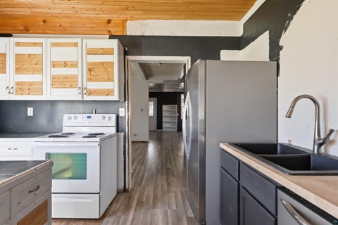 Tiny photo for 911 10th Ave, Two Harbors, MN 55616 (MLS # 6128402)