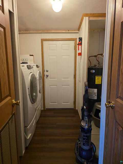 Tiny photo for 13 Spruce Dr, Duluth, MN 55810 (MLS # 6125357)
