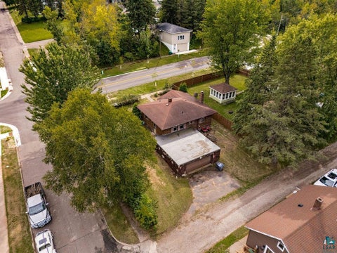 Tiny photo for 401 W Gary St, Duluth, MN 55807 (MLS # 6127863)