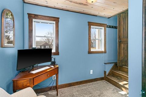 Tiny photo for 4419 Tioga St, Duluth, MN 55804 (MLS # 6124842)