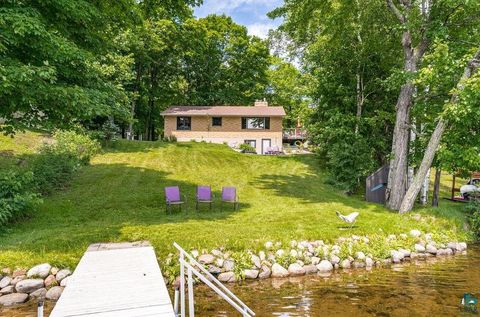 Photo of 4998 Pike Lake Pl, Duluth, MN 55811 (MLS # 6126633)