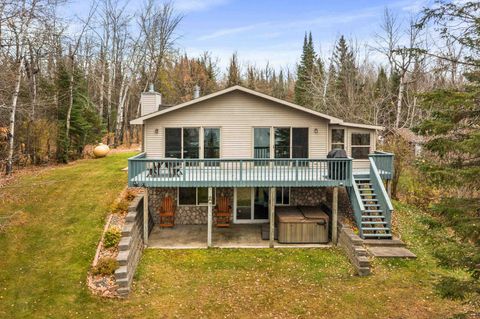 Photo of 8105 Cabin Rd, Canyon, MN 55717 (MLS # 6122752)