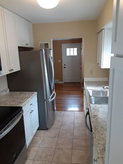 Tiny photo for 937 W Arrowhead Rd, Duluth, MN 55811 (MLS # 6122919)