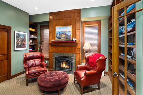 Tiny photo for 2610 E 8th St, Duluth, MN 55812 (MLS # 6123629)