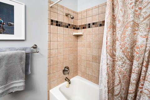 Tiny photo for 2610 E 8th St, Duluth, MN 55812 (MLS # 6123629)